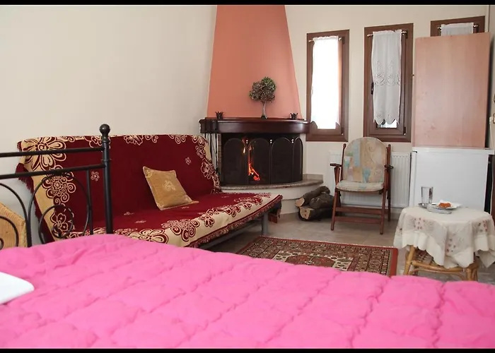Xenioti Guest house 3*